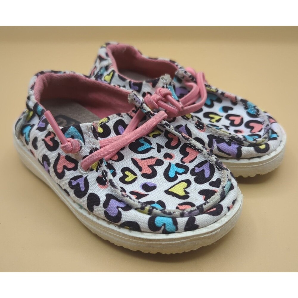 HEY DUDE Wendy Canvas Shoes Heart Leopard Print Size US 7Slip Ons